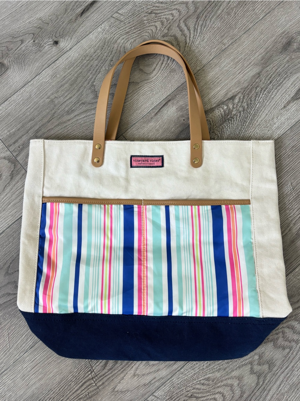 Vineyard Vines Cream with Stripes & Leather Tote Bag